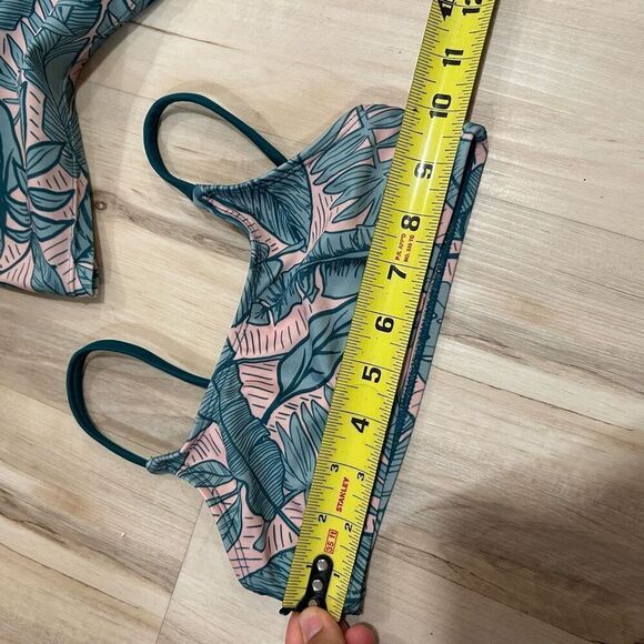 Kid Target Art Class Floral print bikini tops only size XS (4/5) - Picture 7 of 8